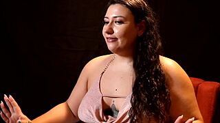 três gostosas que amam dar o cu lambendo o rabo uma da outra