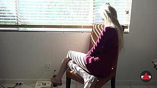 Blonde model got stuck after shoot so i fucked her while she didnt notice