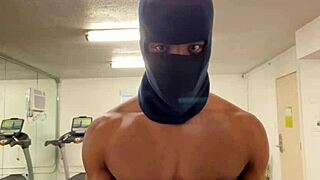 I work out my biceps and back to lift ladies during sex