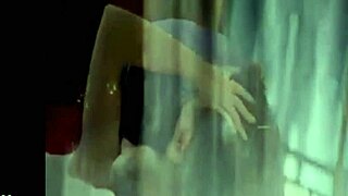 Kareena Kapoor and Arjun Kapoor scenes from Ki & Ka