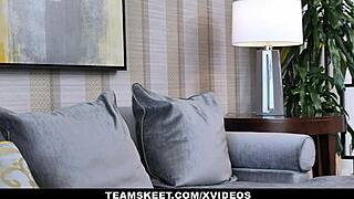 Hot teen Harley King's first interview backstage with blowjob and deepthroat 😏