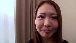 japanese woman wants to swallow