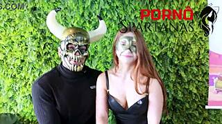 Cintia screams the cuckold endures his heavy horns!