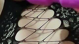 i love masturbating and licking my pussy in my free time in cancun as a mexican wife