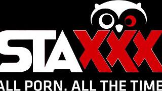 sweet japanese hottie gets him to play with her hairy pussy