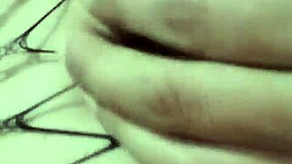 i love masturbating and licking my pussy in my free time in cancun as a mexican wife