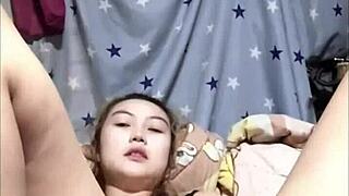 amateur japanese horny masturbation squirt