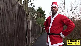 british plumper squirting for santa