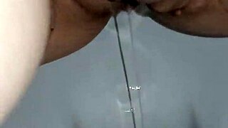 Oh, Fica Che Cola Squirting Hard!