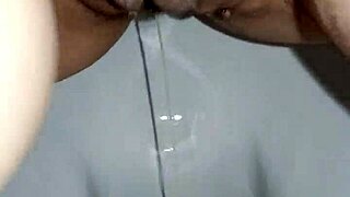 Oh, Fica Che Cola Squirting Hard!