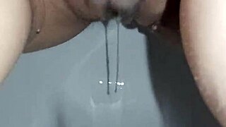 Oh, Fica Che Cola Squirting Hard!