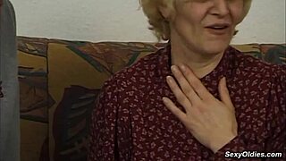 Skinny Mature Lady With Hairy Pussy And Armpits Gets Fucked By Big Dick