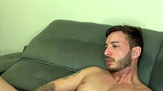 Tesão Foi Tanto Que Tive Que Bater Uma