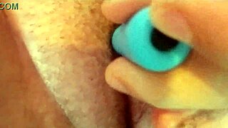 Brittbflyspread4u vibrations close up on tight pussy