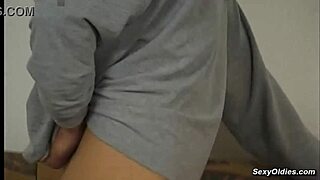 Skinny Mature Lady With Hairy Pussy And Armpits Gets Fucked By Big Dick