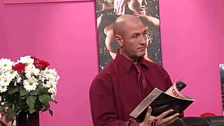 i'm a milf housewife loving this intense group sex