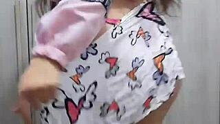 Latina Rebolando in Lingerie with Big Ass and Tits