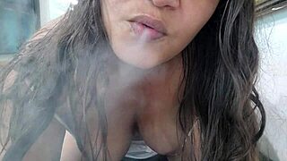 Fumando Cigarro Fiquei Molhada With Ass Fetish Focus