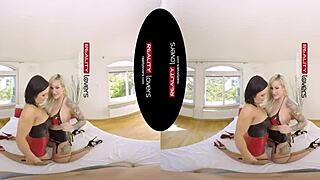 Threesome with Fetish Milfs in Reality!