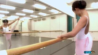 i love watching this sexy ballerina posing naked