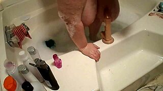 Daytona Hale's Massive Tits Soak in Bath