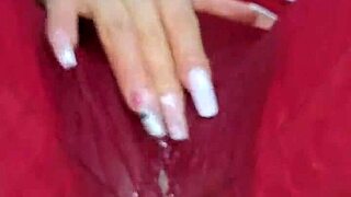 frotando mi coño a través de leggins hasta mojarlos con dirty talk sucia