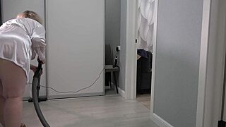 a home camera spies thick ass mature housewife in short robe flashing saggy big boobs backstage