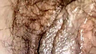 vợ yêu gives steamy blowjob in voyeur style