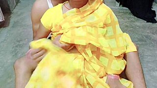 Desi bhabhi spreads legs wide for devar's hungry tongue on her wet pussy!