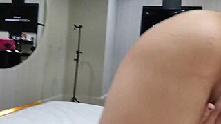 ruiva brasileira met me at club and begged to spread hairy pussy on monster cock 😈🍆💦