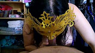 mama glora embarazada chupa verga de paco tan rico