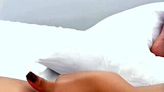 Colombian Amateur Masturbates Curvy Body Every Morning in Bedroom