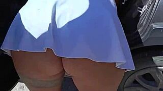 Mexicana puta flashes ass in public for strangers to grope freely?