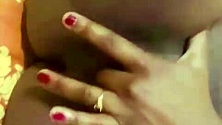 oh man petal's shaved pussy looks so damn good today... update vibes