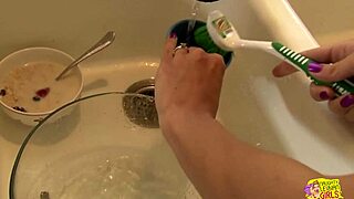 hey sluts ever seen three besties finger lick orgasm in bed??