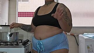 Bbws fat exhibitionist flashes juicy curves then dives mouth-first into dripping pussy after strawberry foreplay