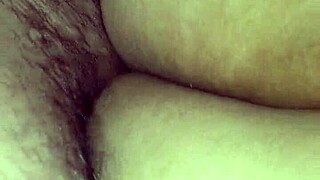 Esposa's Burning Desire Overwhelms Her Senses