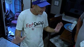 Fetswing diaries s6e4 - big balls chris' huge nuts! 😱🍆