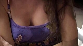 Italian milf amateur shoves dildo deep in her natural tits ass for toy fun