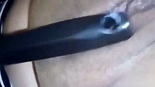 Gostosinha Delivers Captivating Solo Webcam Performance