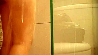 Spanish Event Promoter Milet Shaves Her Pussy on Real Spy Cam