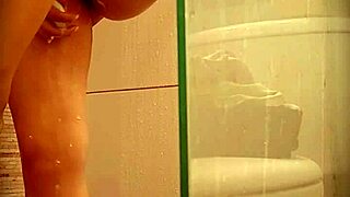 Spanish Event Promoter Milet Shaves Her Pussy on Real Spy Cam