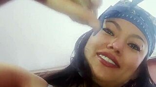 Young Amateur's Deepthroat Skills Grip Cock Like Tight Wet Pussy for Homemade Cum Facial