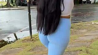 love my tight leggings walk