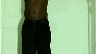 hey, wanna see me switch my heartbreak llamasr dance to heart make llamasr dance?