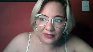 Insta Beauty's Juicy Pussy Dripping with Intense Release LolaHistoria