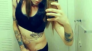 omg i can't stop rubbing my clitty in these satin panties 😩💦