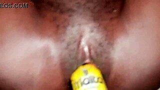 Ghana Ebony's Onion Booty Stretched by Thick Malt Bottle Fuck