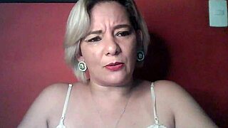 Insta Beauty's Juicy Pussy Dripping with Intense Release LolaHistoria