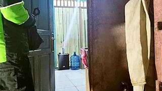 ojol catches housewife masturbating in cosplay